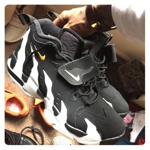 Nike Air DT Max (Deion Sanders)